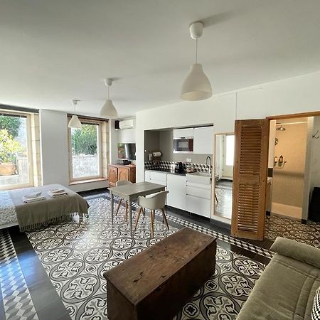 Le Bonheur De La Campagne A La Ville - Grand Studio En Plein Coeur De La Ville Nîmes Dış mekan fotoğraf